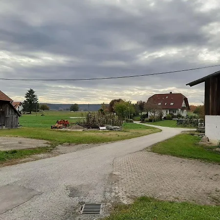 Charming In With Terrace Near City Centre Apartmán *